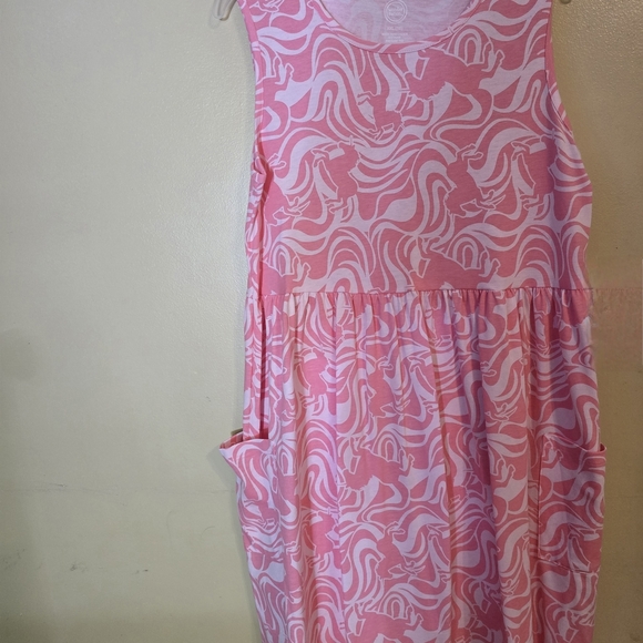 Pink and White Sleeveless Scoop Neck Sundress With Pockets - Picture 1 of 1